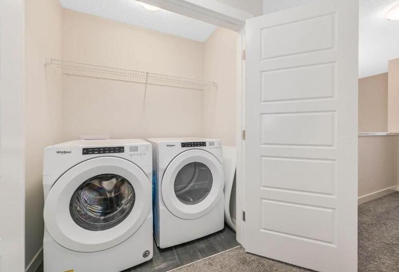 Brand New 3 Bedroom Home In A Quiet Neighborhood