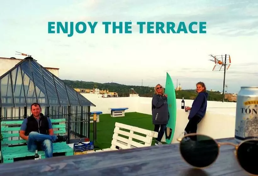 ペンション Lion Hostel By Kitesurf Tarifa