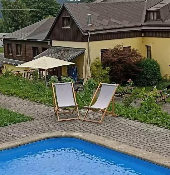 Majatalo Penzion Jizera Malá Skála