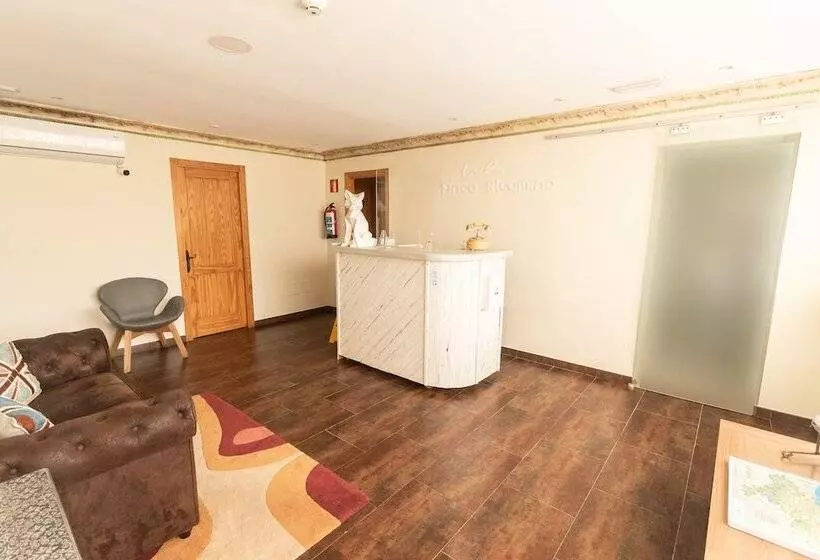 Hotelli Finca Alcamino