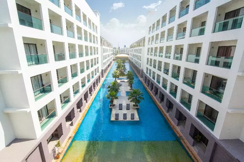 هتل Woraburi Pattaya Resort & Spa