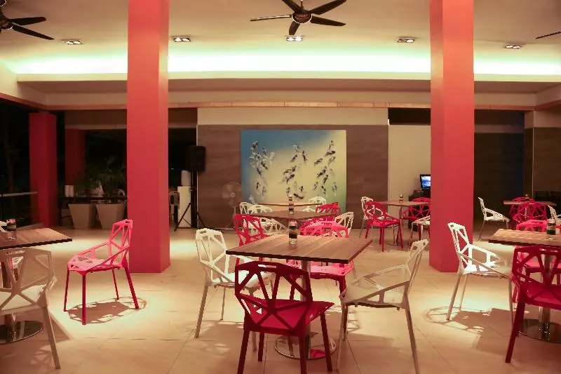 هتل Woraburi Pattaya Resort & Spa