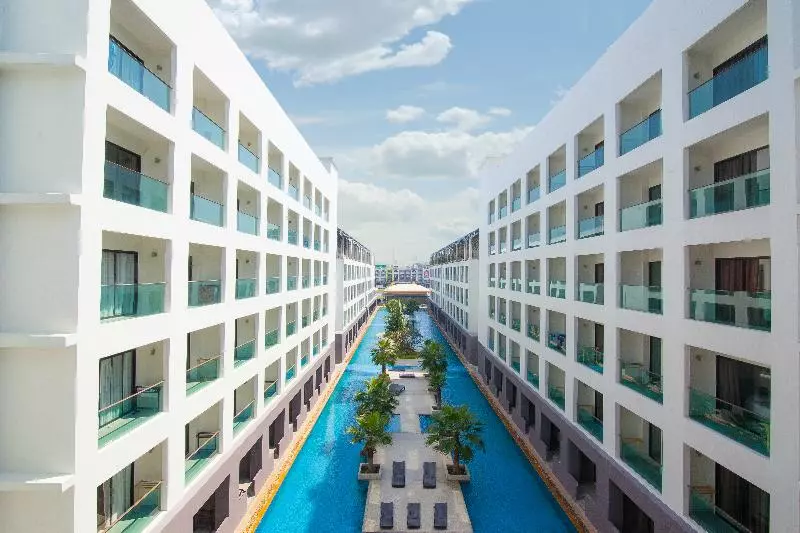 هتل Woraburi Pattaya Resort & Spa