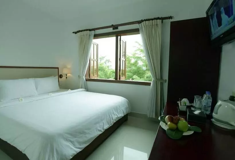 Sokhalay Angkor Inn