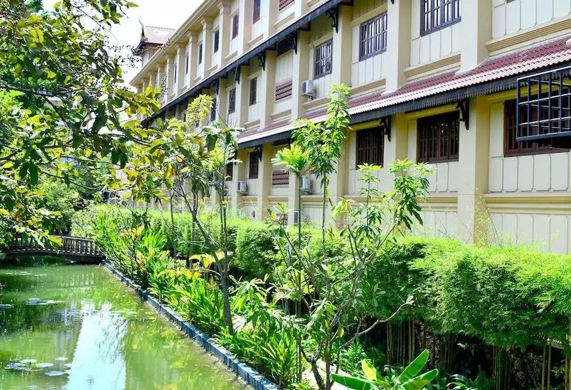 Sokhalay Angkor Inn
