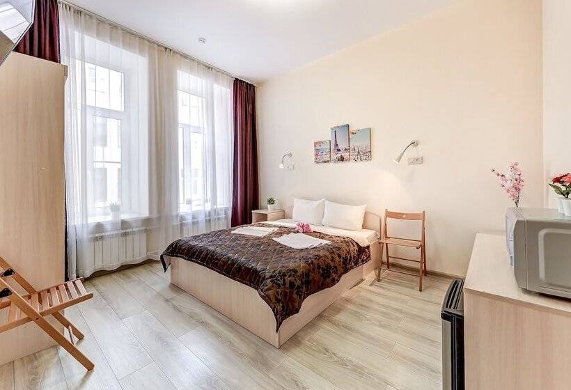 Superhostel On Nevskiy 95