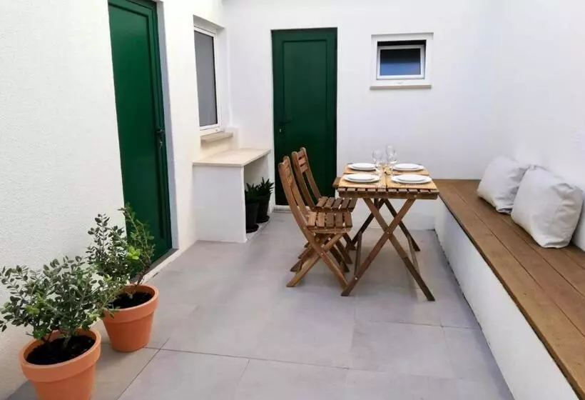 28 House Baleal Island   Ocean View, Patio With Barbecue, Perfect Location