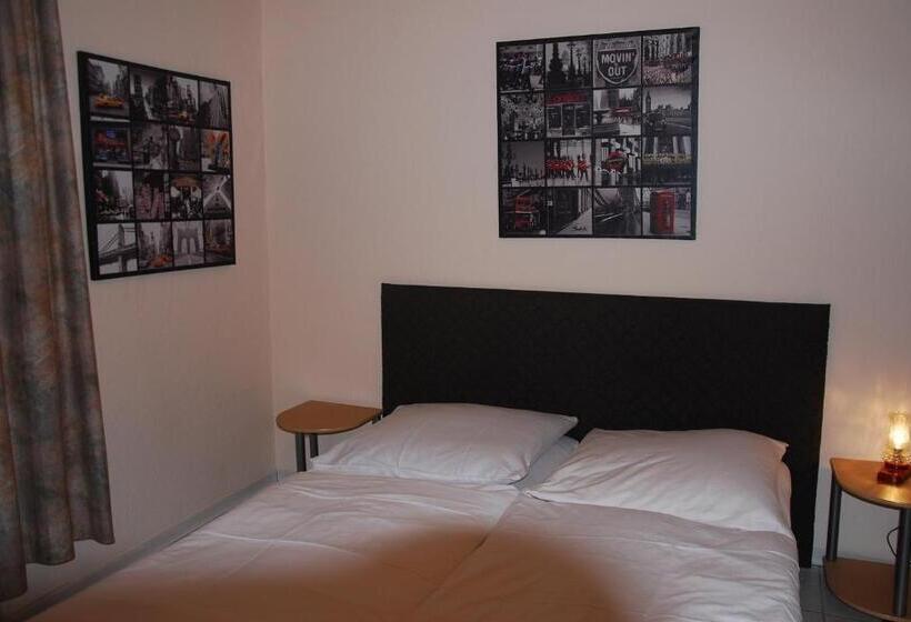 הוסטל Landhaus Zum Himmelreich