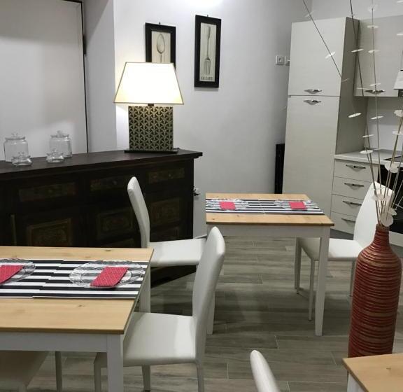 تختخواب و صبحانه Residenza Murat