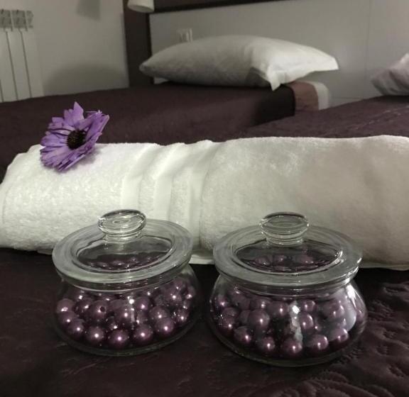 تختخواب و صبحانه Residenza Murat