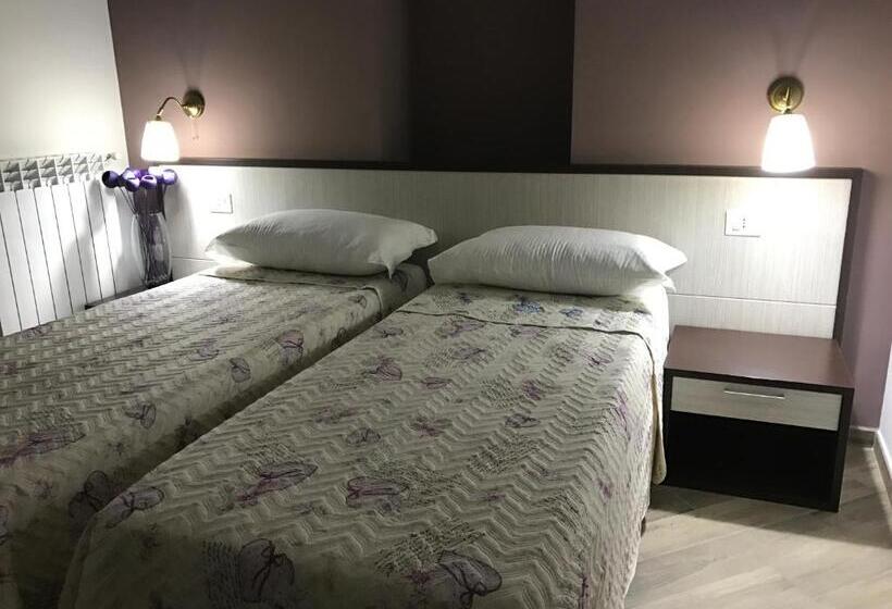 تختخواب و صبحانه Residenza Murat