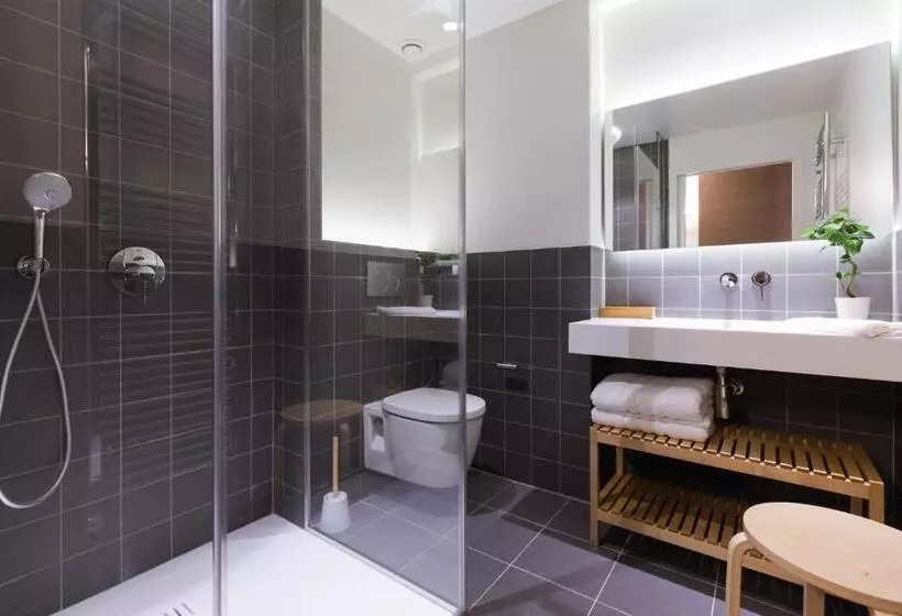 تختخواب و صبحانه Studio Luxe Hyper Centre Piscine