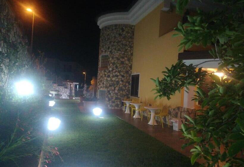 צימר Villa Fontana Saia