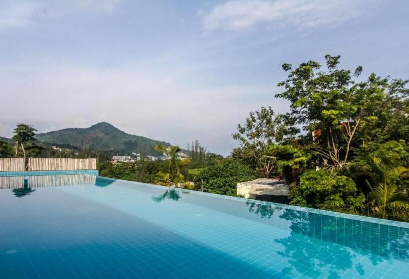 Hotelli Baan Chom View Kamala Sha Plus