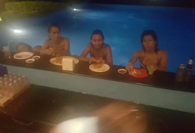 هتل Baan Chom View Kamala   Sha Plus