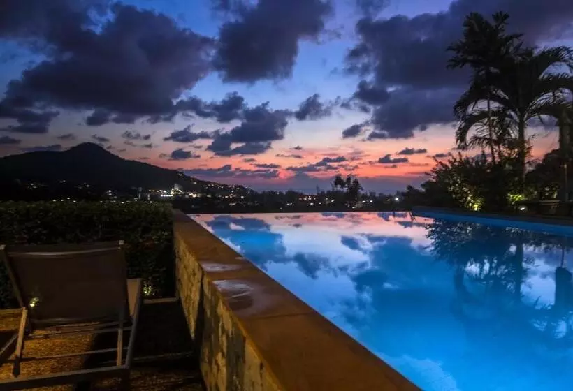 هتل Baan Chom View Kamala   Sha Plus