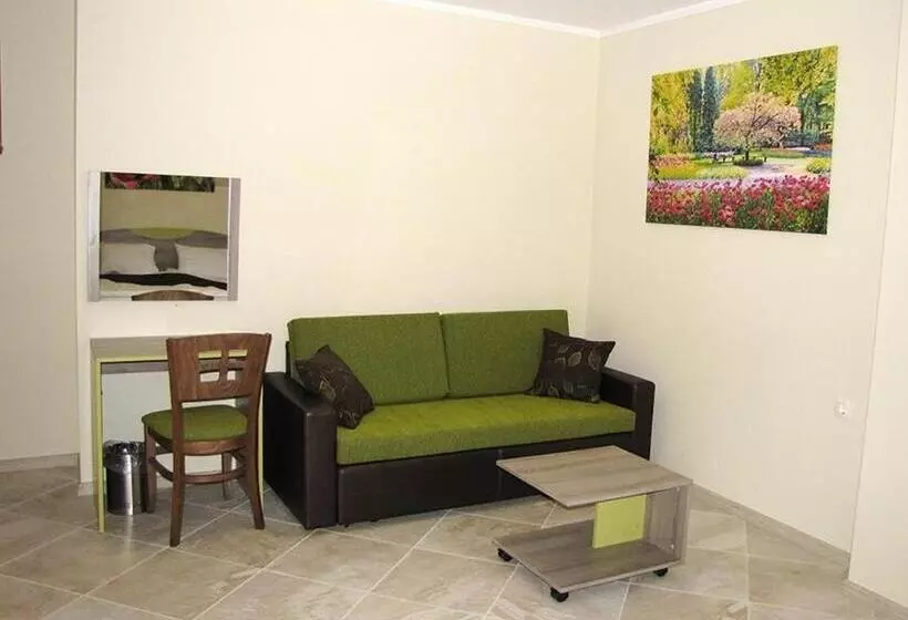 Majatalo къща за гости пролет