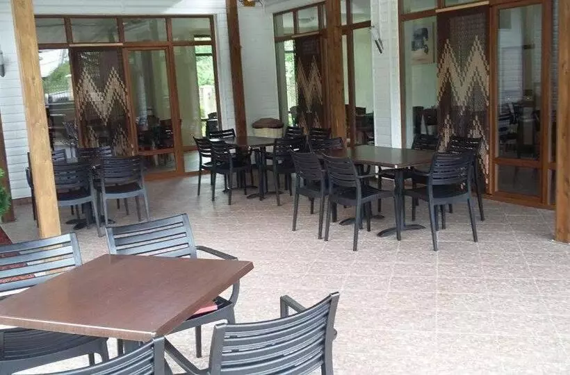 Majatalo къща за гости пролет