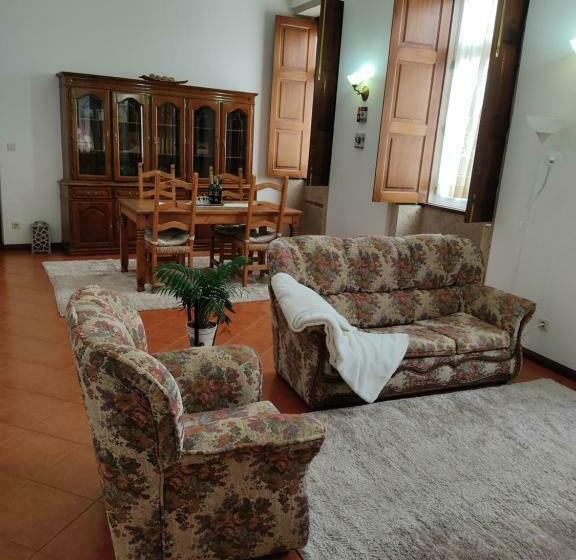 بنسيون Casa Cardeal Saraiva