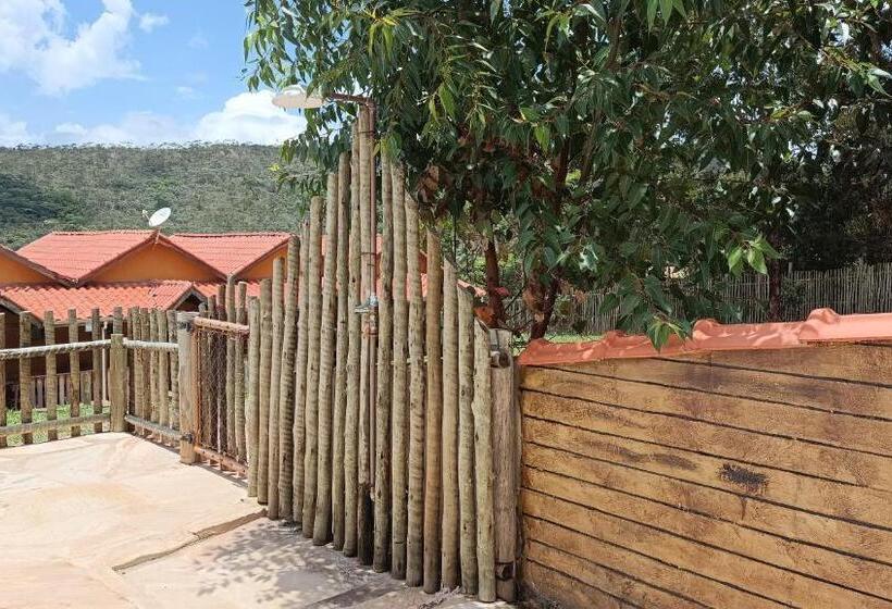 پانسیون Chalés E Camping Do Robinho 1