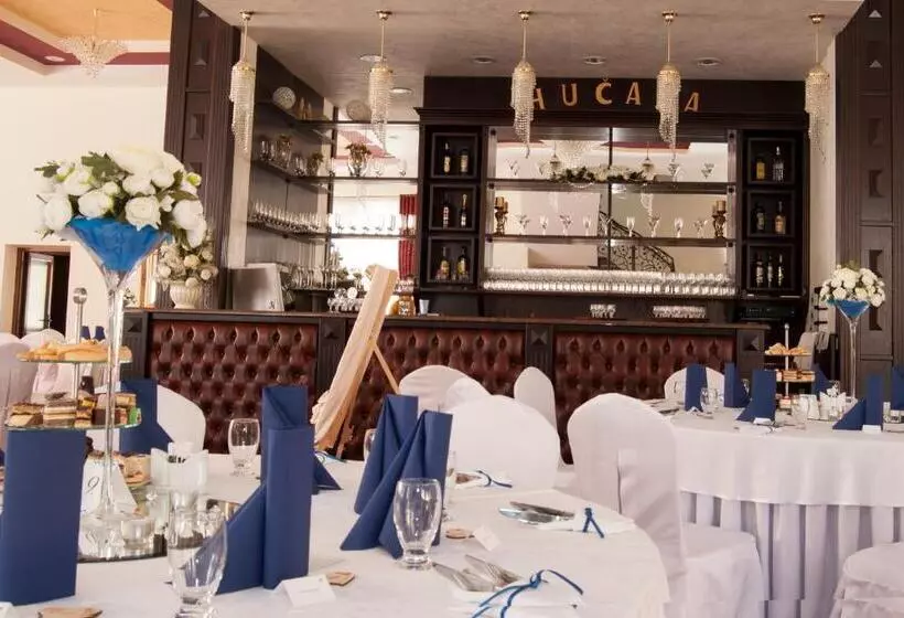 Majatalo Penzión Hučava