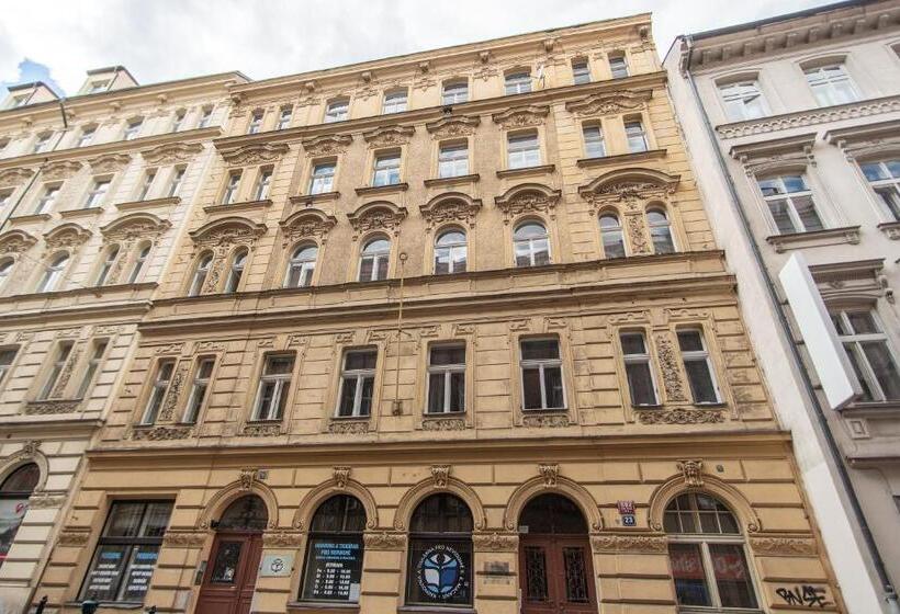 پانسیون Prague Palace   Wenceslas Square