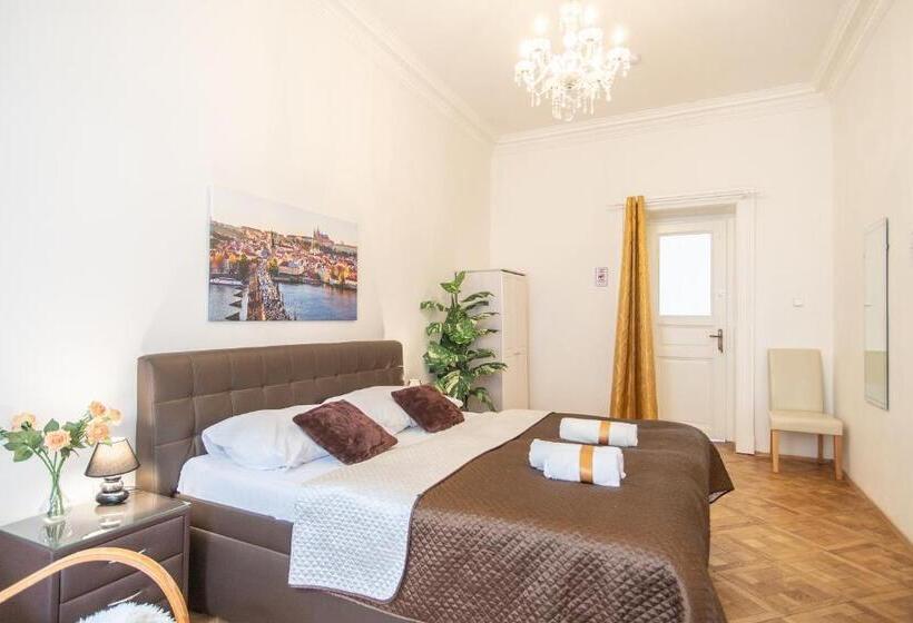 پانسیون Prague Palace   Wenceslas Square