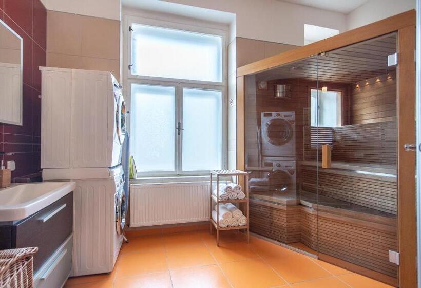 پانسیون Prague Palace   Wenceslas Square