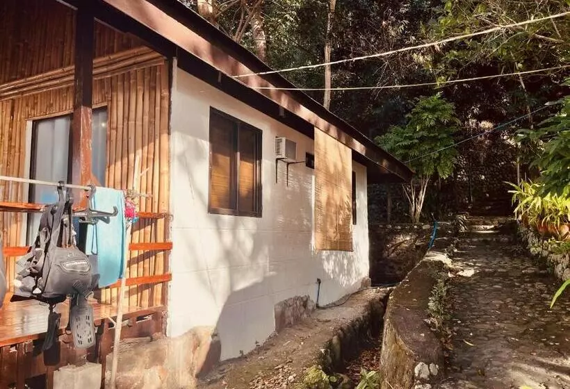 Majatalo Villa Milagros Dive Inn Anilao