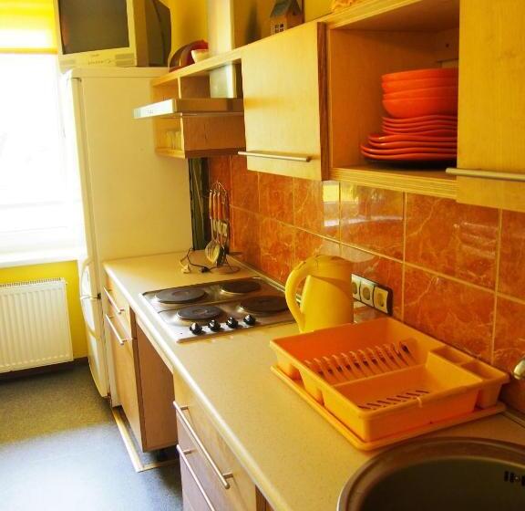 هاستل Dzīvokļi Dunikas Ielā 1