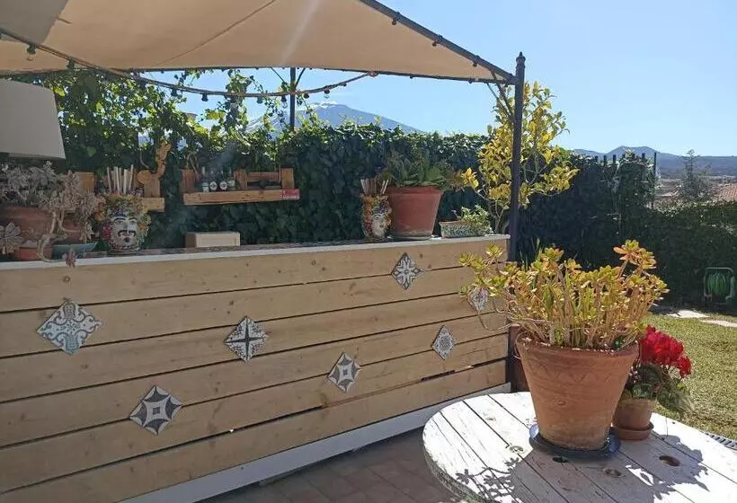 ベッドアンドブレックファースト Good Morning Etna