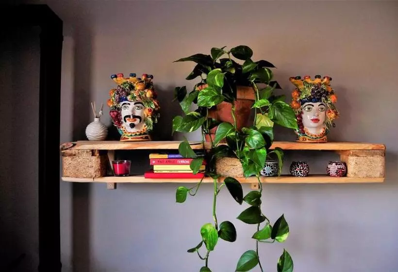 ベッドアンドブレックファースト Good Morning Etna