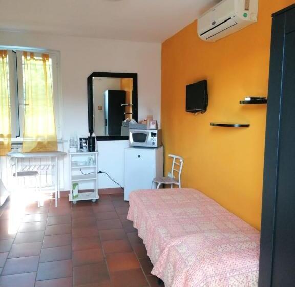 تختخواب و صبحانه Nonna Piera