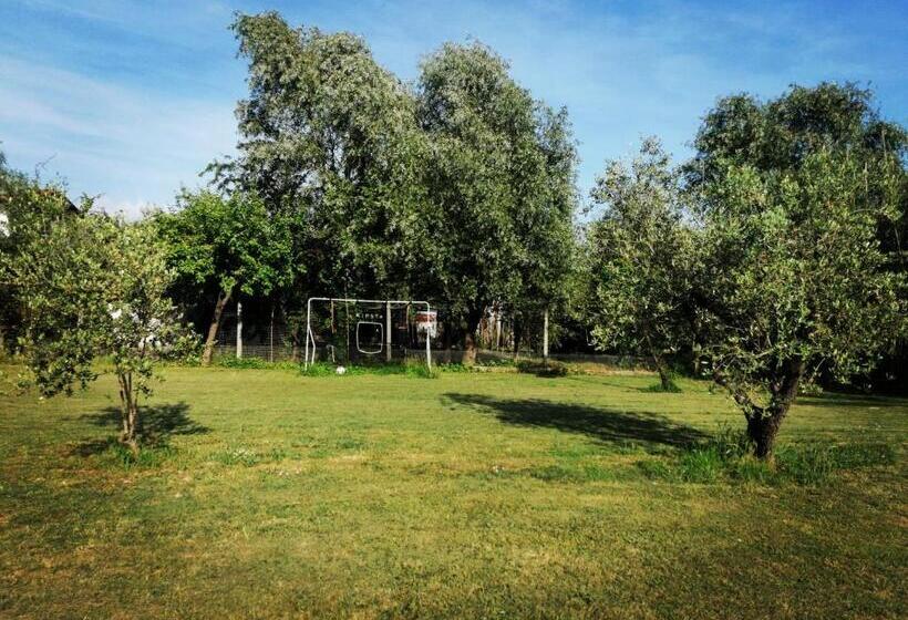 تختخواب و صبحانه Nonna Piera