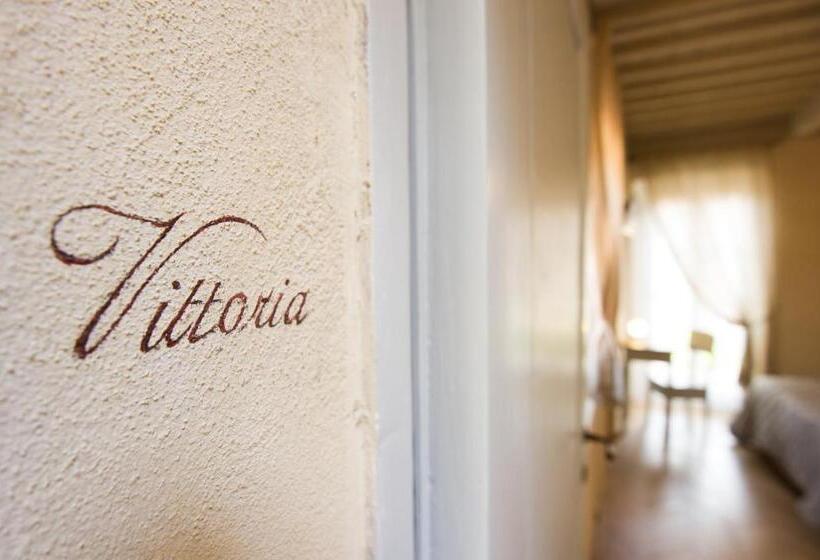 Il Piccolo Cavour Charming House B&b