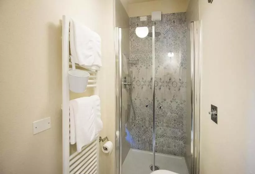 Il Piccolo Cavour Charming House B&b