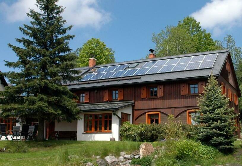 膳宿费 Guest House Sněžník