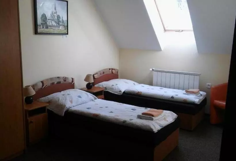 Majatalo Penzión U Nás