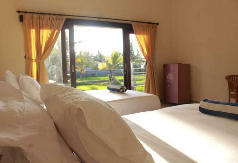 پانسیون Taman Padi Villa