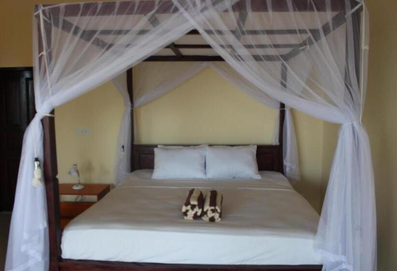 پانسیون Taman Padi Villa