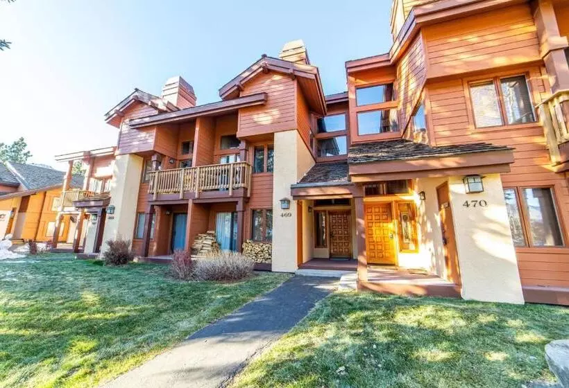 477 Spacious 3 Bed Loft Balcony Laundry Spa Sauna Walk To Shuttle