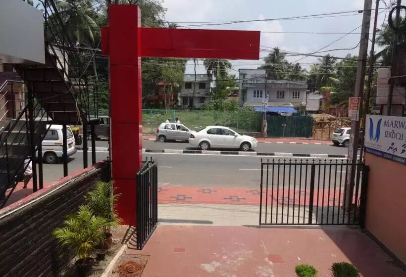 ユースホステル Marwa Inn