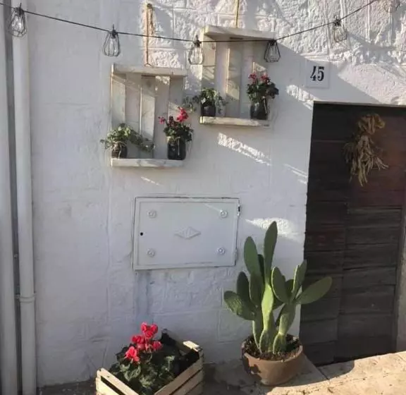 تختخواب و صبحانه Da Santino