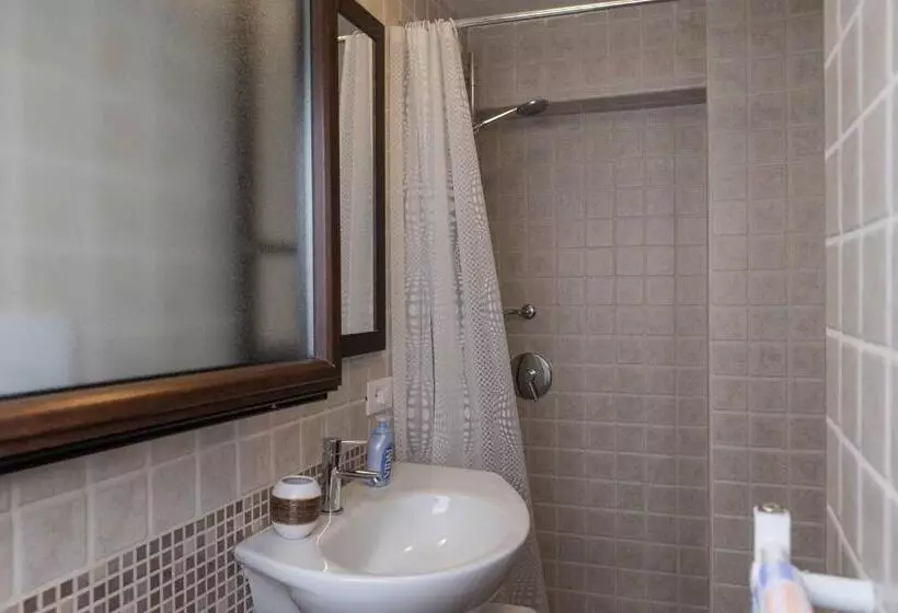 تختخواب و صبحانه Da Santino