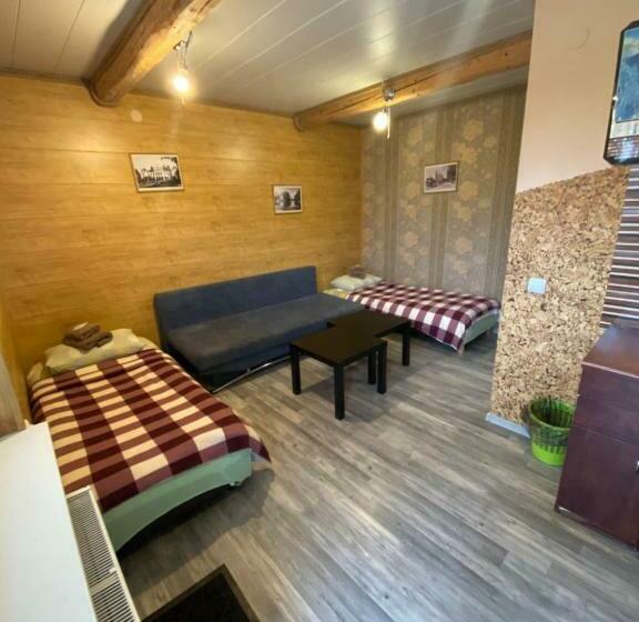 تختخواب و صبحانه Nakvynė Rokiškyje