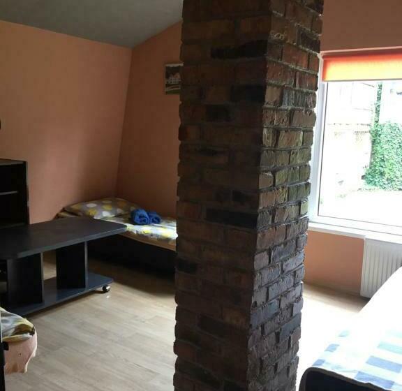 تختخواب و صبحانه Nakvynė Rokiškyje