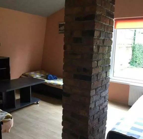 تختخواب و صبحانه Nakvynė Rokiškyje
