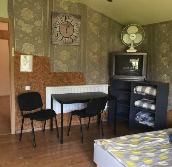 تختخواب و صبحانه Nakvynė Rokiškyje