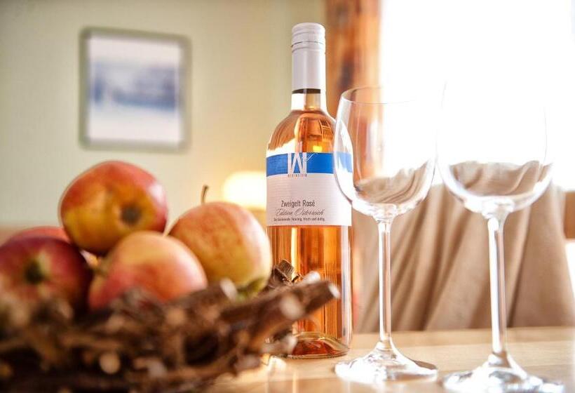 فندق Garni Mühlbacher   Inklusive Kostenfreiem Eintritt In Die Alpentherme