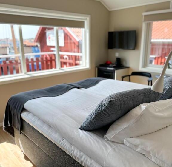 בית מלון כפרי L Käringön